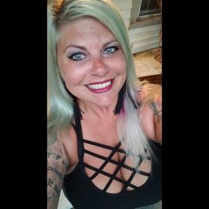 Meet your Posher, Tiffany